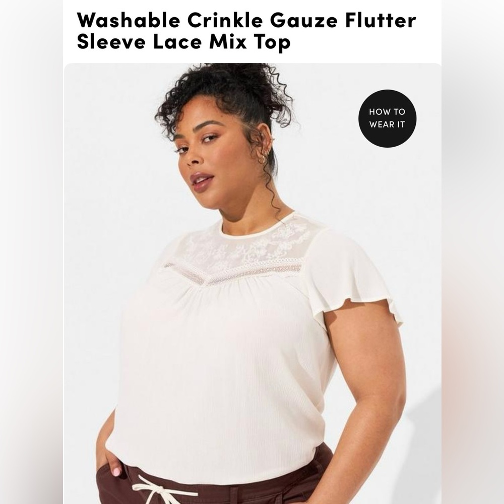 Torrid Size 1 (14w-16w) Gauze Flutter Sleeve top in Pristine